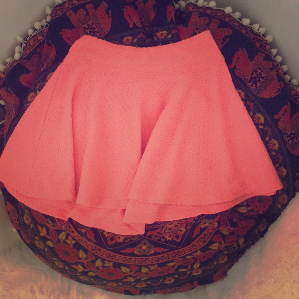 Coral skirt